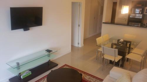 Aidy Grill Apartment | Edificio Forest Tower 2