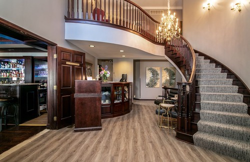 Valparaiso Apartment | Edinburgh Suite in Aberdeen