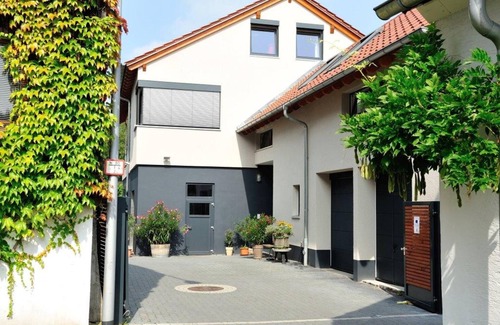 Rossdorf Apartment | Edling Winery - Studio Edling Winery