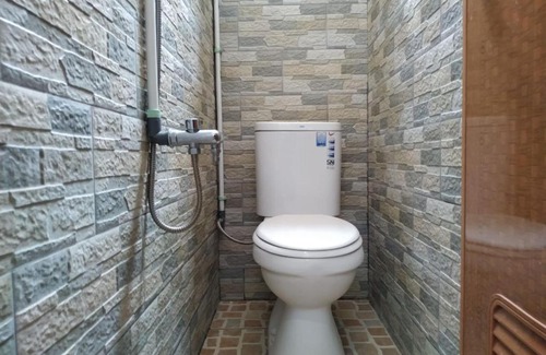 Cideng House | Eiffel Residence Cideng - Female Only