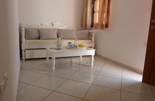 Elafonisos Hotel | Eight Dimensions Capari Suites Elafonisos