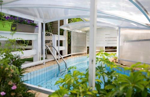 Ramot Cabin | Eili Suites