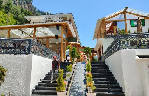 Bashisht Hotel | Ekaanth