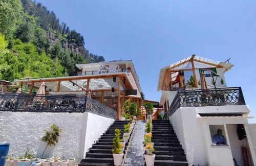Bashisht Hotel | Ekaanth