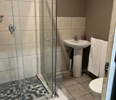 Nongoma House | Ekhenani Guest House