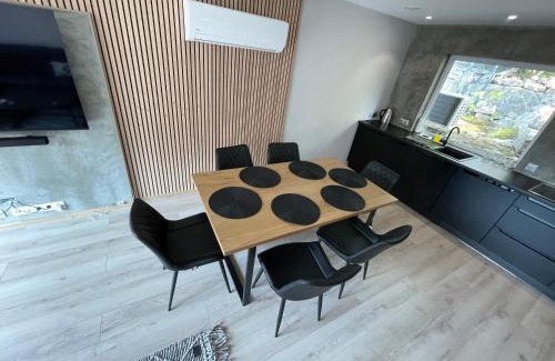 Kristiansund Apartment | Eksluzywny apartament w zaciszu