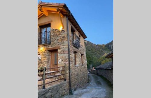 Cremenes Ski Chalet | El Apartamentín de Verdiago