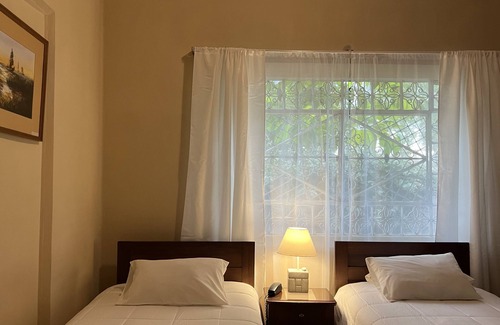 Vallecito Hotel | El Balcon Hostal Turistico