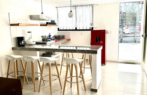 Puerto Juarez Apartment | El Departamento Lunero