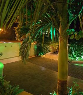 Trinidad Villa | El Jardín Secreto