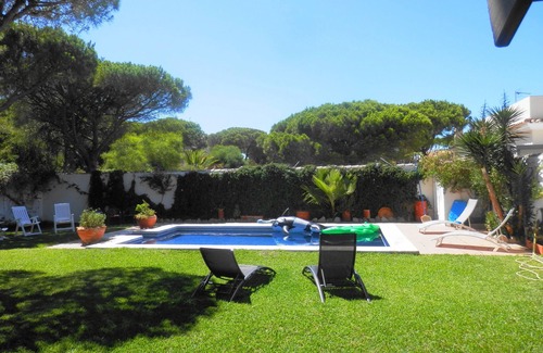 Los Gallos-Cerromolino Villa | El Olivo (The Olive Tree), Colonial Style Villa. Private Pool In Large Garden