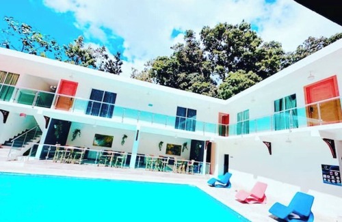 Los Hidalgos Apartment | El Paso Hotel & Restaurant - 6 Guests