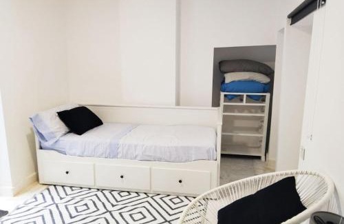 Alfacar House | El patio de los versos