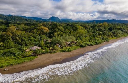 Arusi Cabin | El Vijo Surf