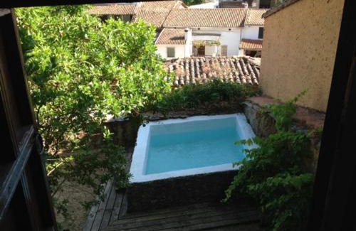 Valdelarco House | El Zarzo de Nemesio, alberca barbacoa 2 Hab 4 Pers mas 2 Max