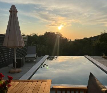 Igoumenitsa Villa | Elaionas Estate Perdika