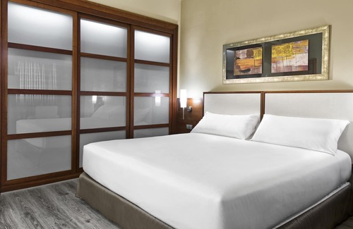 Almeria Hotel | Elba Almería Business & Convention Hotel