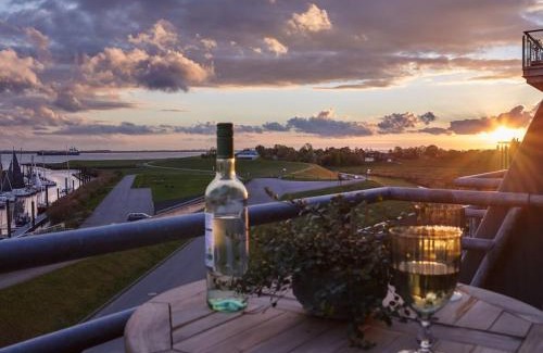 Brunsbuttel House | Elbblick Comfortable holiday residence