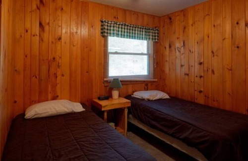 Orr Resort | Elbow Lake Lodge: Lakeview Suite