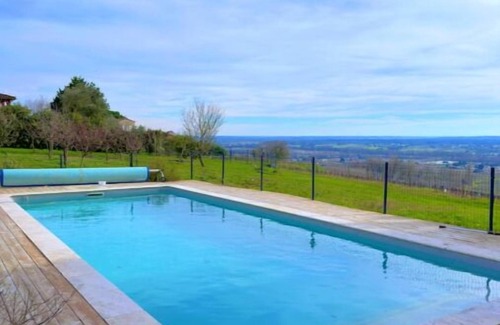 Le Pian-sur-Garonne House | Elegance and Charm at the Heart of the Vineyards - Pool and Handcrafted Decor