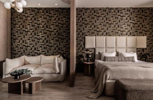 Planos Hotel | Elegance Luxury Executive Suites - Adults Only