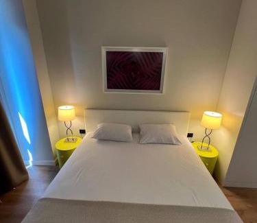 Bagcilar Apartment | Elegant 2BR 2BA in Top Spot