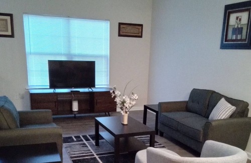 Germantown House | Elegant 4 bedroom family size home about 5 minutes drive from shopping center.