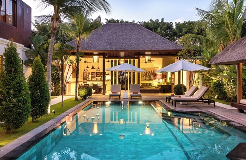 Central Seminyak Villa | Elegant, 4BR Villa with Private Pool in Seminyak