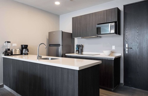 Monterrey Apartment | Elegant Apartment w/Stunning Mountain Views & Pool