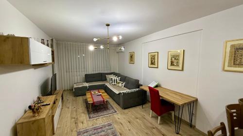 Çagllavicë Apartment | Elegant Apartment in City Centre