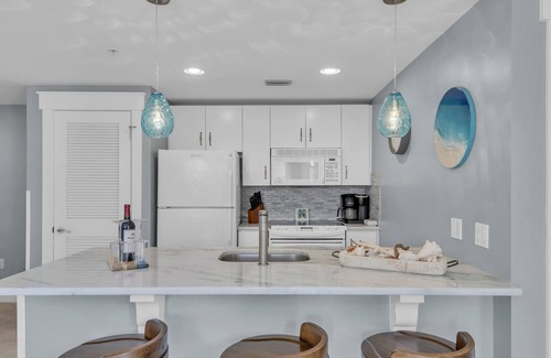 Miramar Beach Condo | Elegant Coastal Condo-Golf Cart-Sandestin Elation-