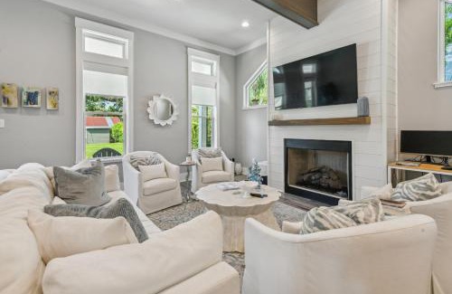 Bay St Louis House | Elegant Coastal Retreat