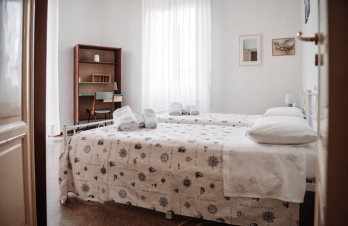 La Foce Apartment | Elegant house surrounded by greenery