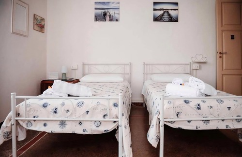 La Foce Apartment | Elegant house surrounded by greenery