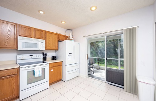 New Tampa House | Elegant Long Stay-KING Bed-POOL-Wifi-Tampa Palms-Moffitt-Gated-HK2