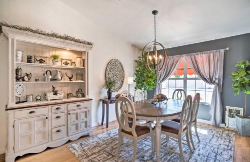 Tierra Norte House | Elegant Peoria Home Pool, Putting Green, Fire Pit