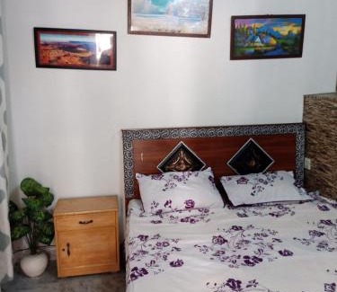 F-8 Sector House | Elegant Room in F 8 Islamabad