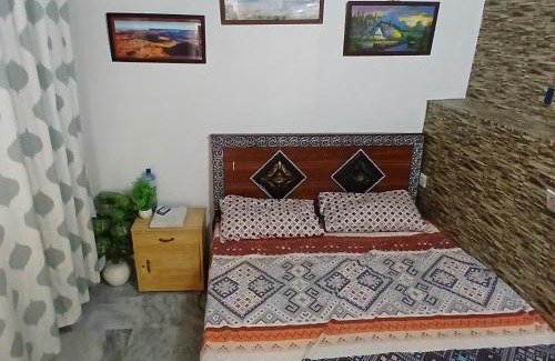 F-8 Sector House | Elegant Room in F 8 Islamabad