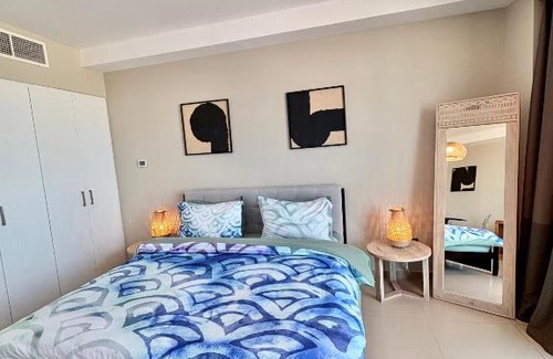 Ras Al Khaimah Apartment | Elegant Studio Island View - Beachfront Property