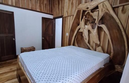 San Isidro de El General House | Elegante Cabaña