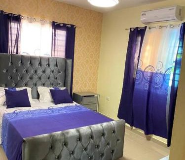 San Juan Province House | Elegante y acogedora casa espaciosa