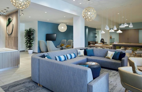 Irvine Business Complex Hotel | Element Irvine