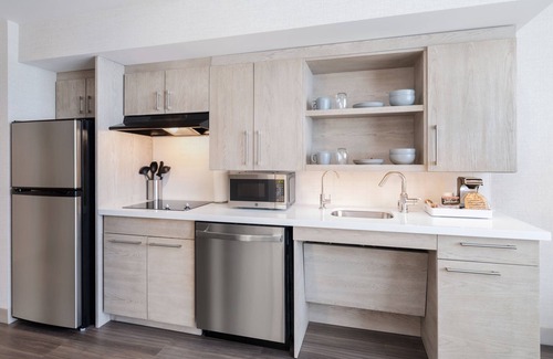 Newhall Hotel | Element San Jose Airport