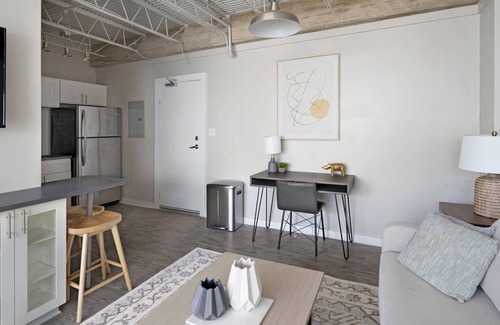 Mobile Apartment | Elevate Studio 7 - Studio Apartment, Sleeps 2