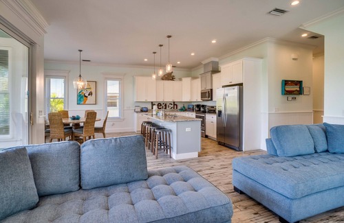 Bradenton Beach House | Elevator - Summer Retreat by SeaBreeze Vacation