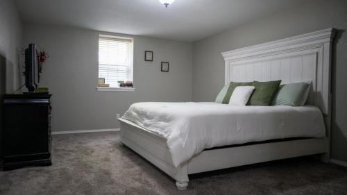 Russellville House | Elis Woodland Escape