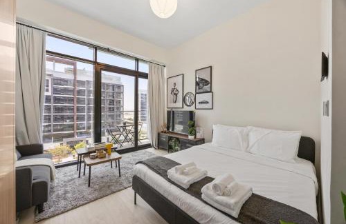 Dubai Apartment | Elite Escape - Boho Getaway in Azizi Riviera 16