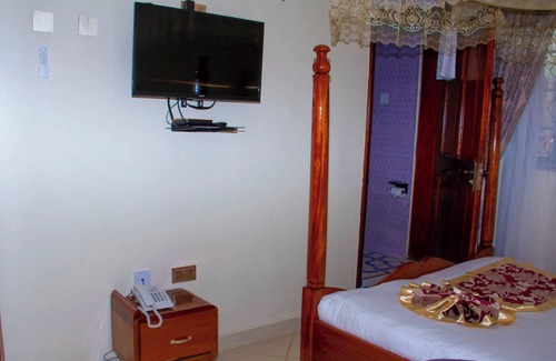 Bwera Hotel | ELITE PEAK HOTEL