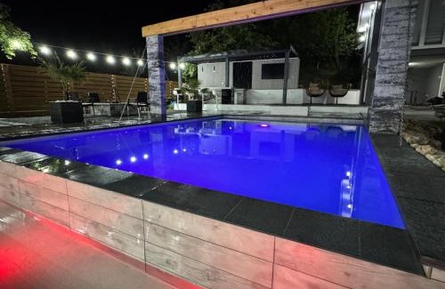 Banovici Villa | Elmo Oasis