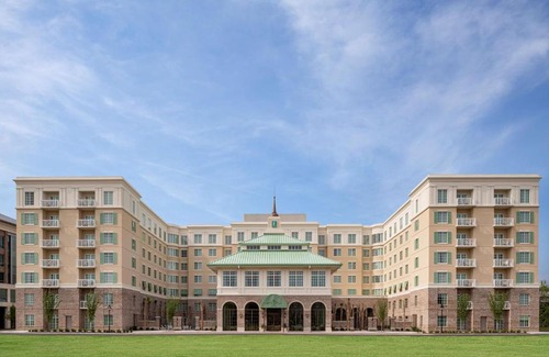 Charleston Hotel | Embassy Suites by Hilton Charleston Harbor Mt. Pleasant